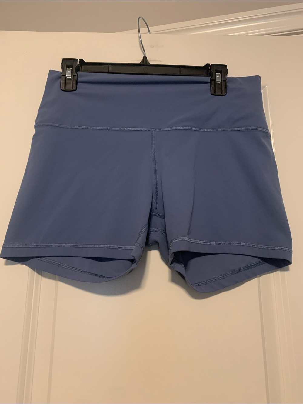 lululemon athletica Washed Denim Blue HR 4in Shorts, Sz 12, Like New